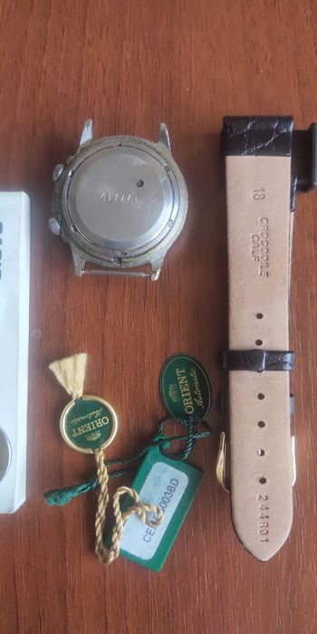 Часы Casio, Полет электронные, механические, кожаный ремешок.