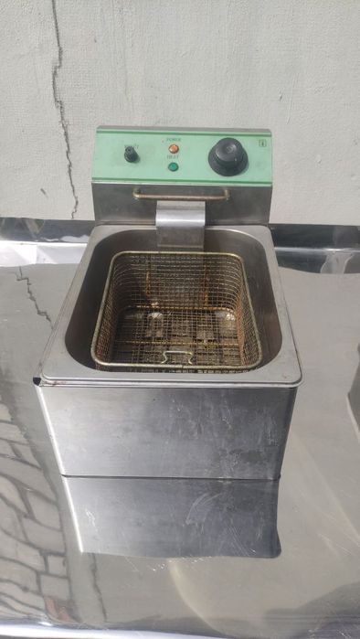 Фритюрниця професійна на 5л