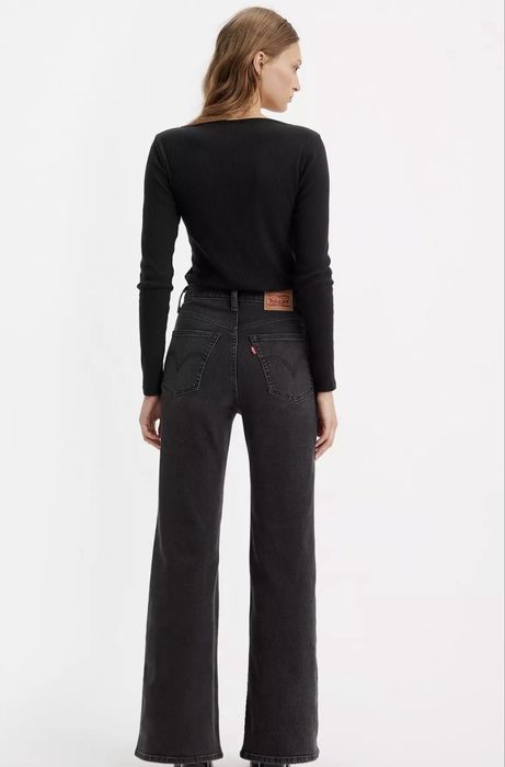JEANS Levi’s . Нові