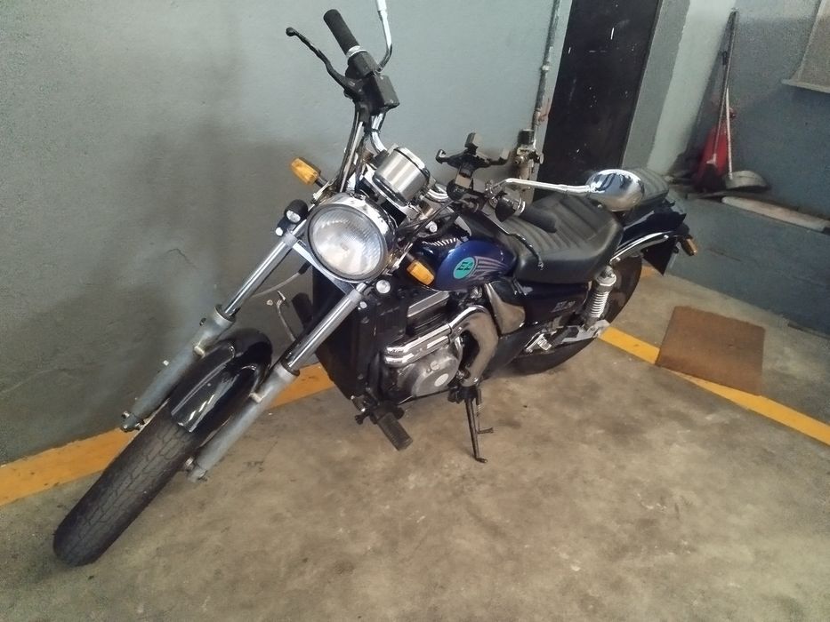 Mota clássica Kawasaki EL 250b (valor não negociável)