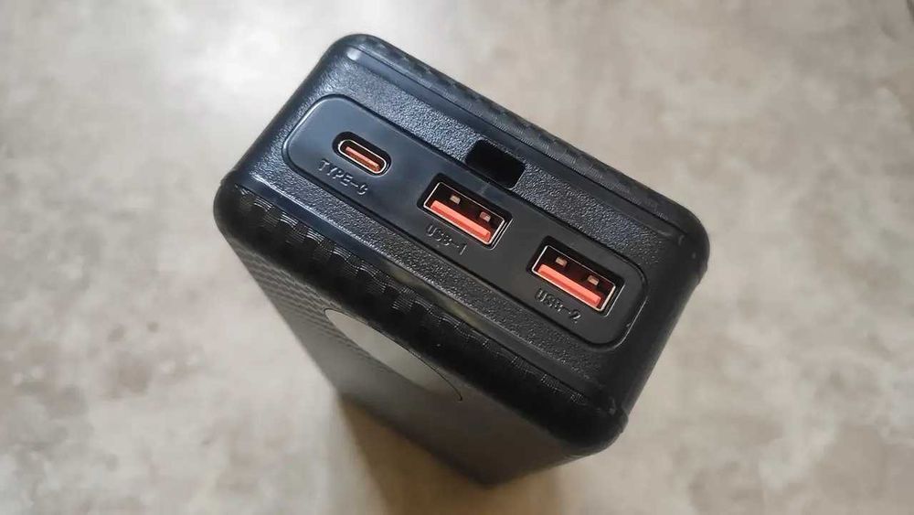 Корпус повербанка PD Max QI 16