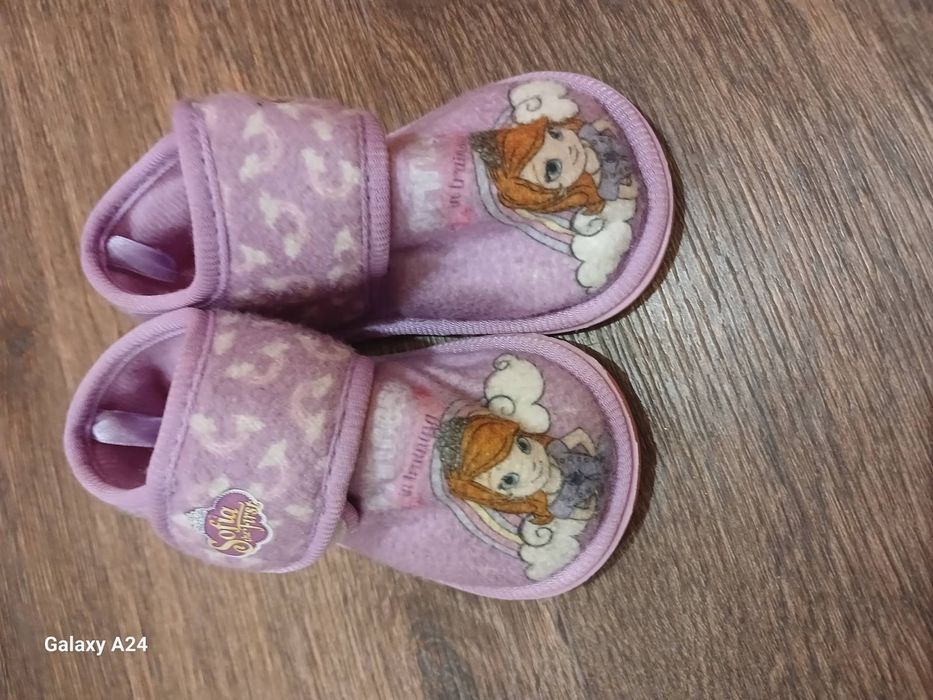 Тапулі для малечі