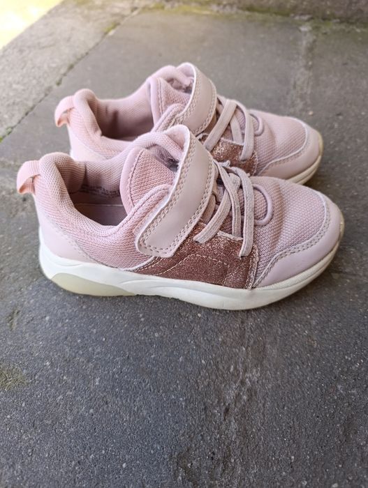 Buty adidasy  27