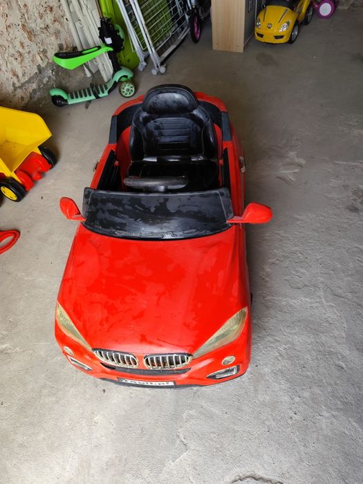 Auto na akumulator