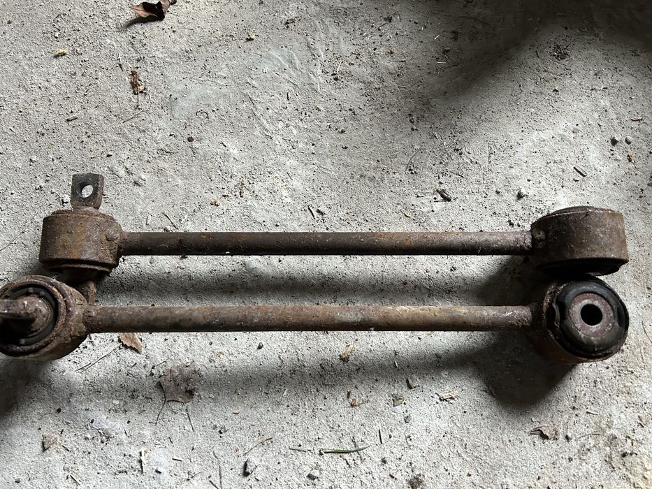 Lincoln Navigator 2007 wahacze używane sprawne