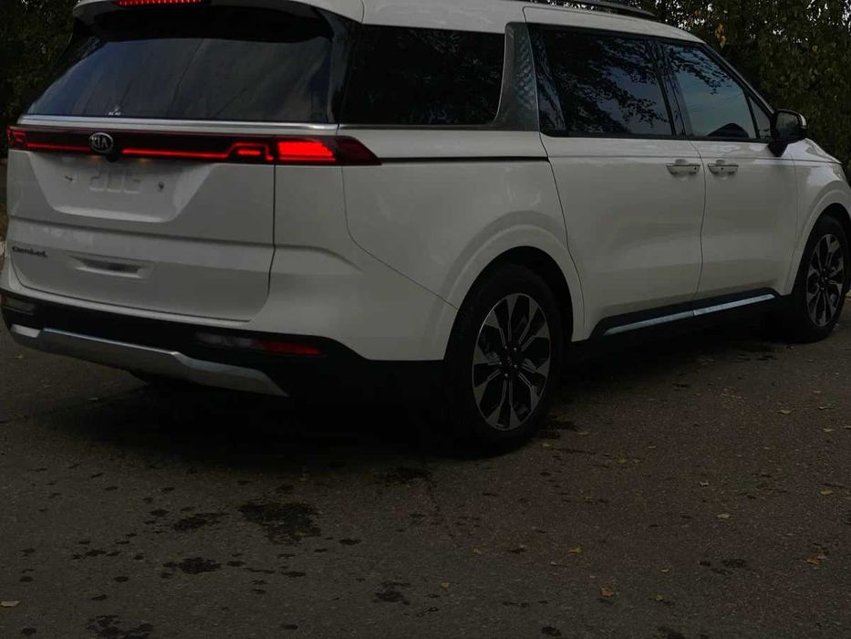 Kia Carnival 2021 Дизель