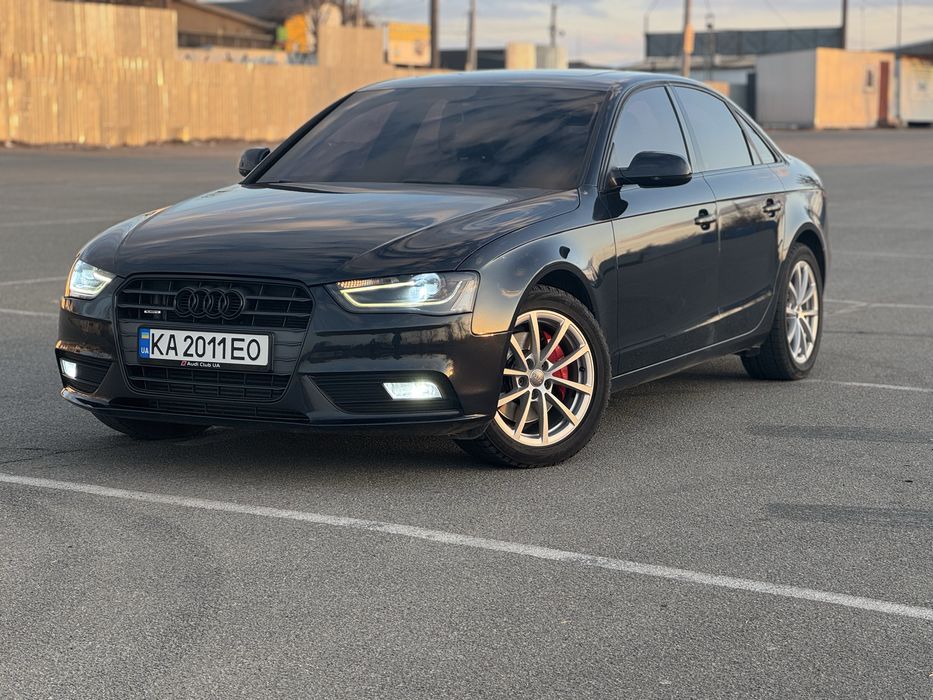 Продам ауді а4 б8 в доброму стані