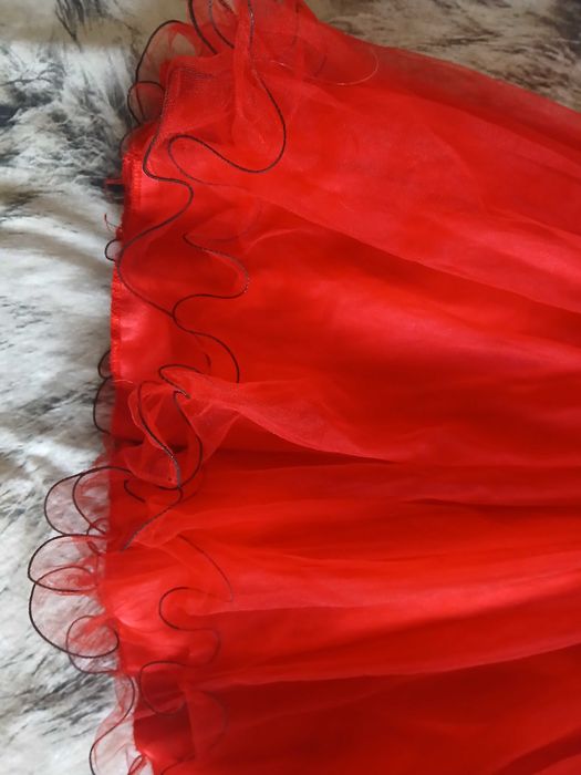 Spódniczka czerwona dziewczęca tiul 134 cm