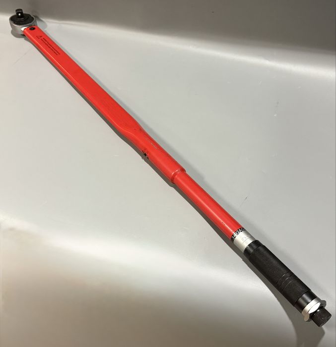 Klucz dynamometryczny 3/4" 140-980 Nm TENGTOOLS Sprawny Polecam