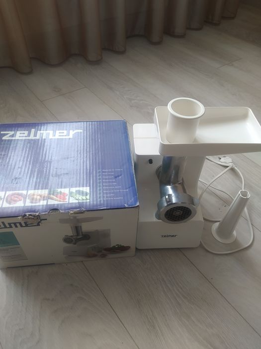 Електро мясорубка