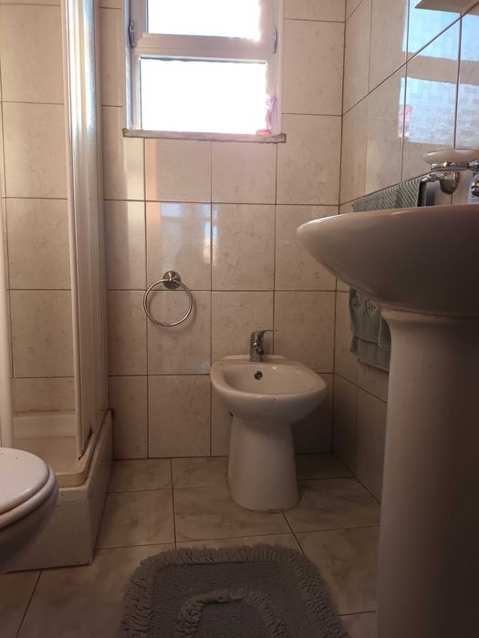 2 Moradias (T2 + T3) para venda em Cambra, Vouzela