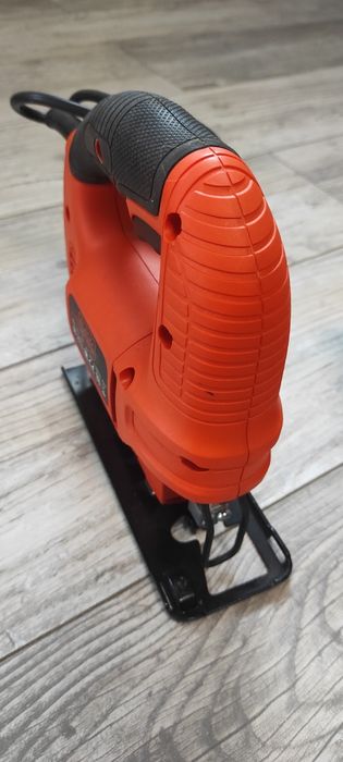 Wyrzynarka Black & Decker 400 w .Nova
