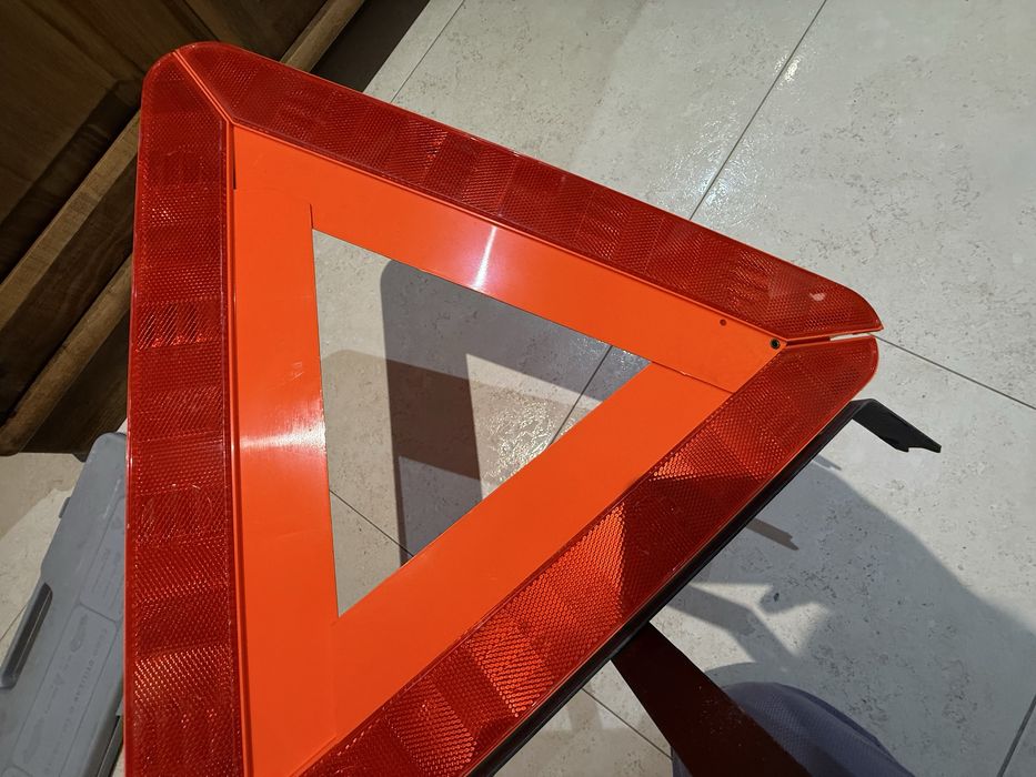 Triângulo sinalizador Peugeot