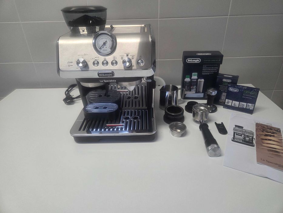 Máquina Café Grão - Delonghi La Specialista Arte - EC9155.MB