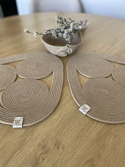 Плейсмати, кошики з шнура та джута