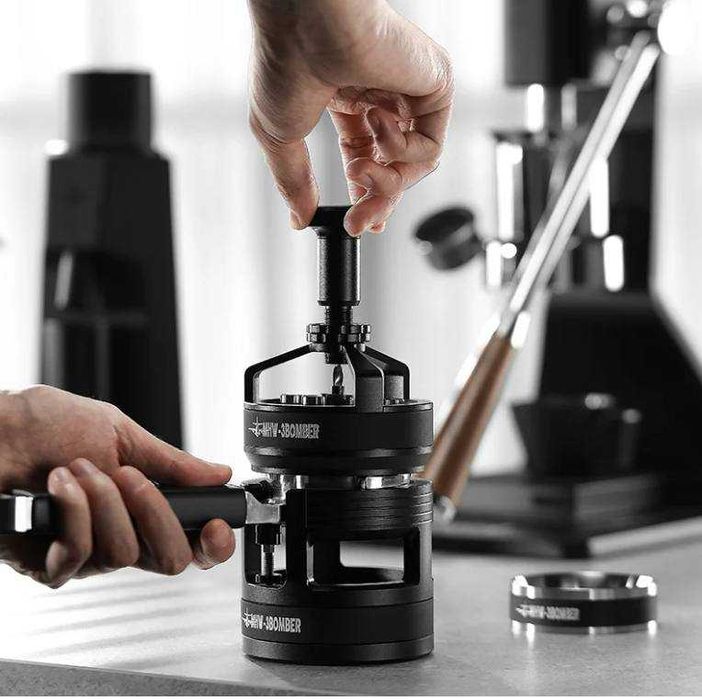 Темпер/Розподільник/розпушувач Cyclone MHW-3Bomber