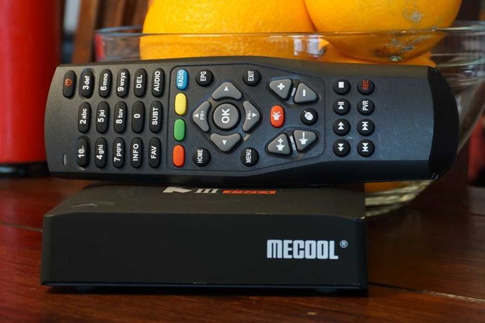 Android TV  i Sat Box Mecool KIII Pro S912