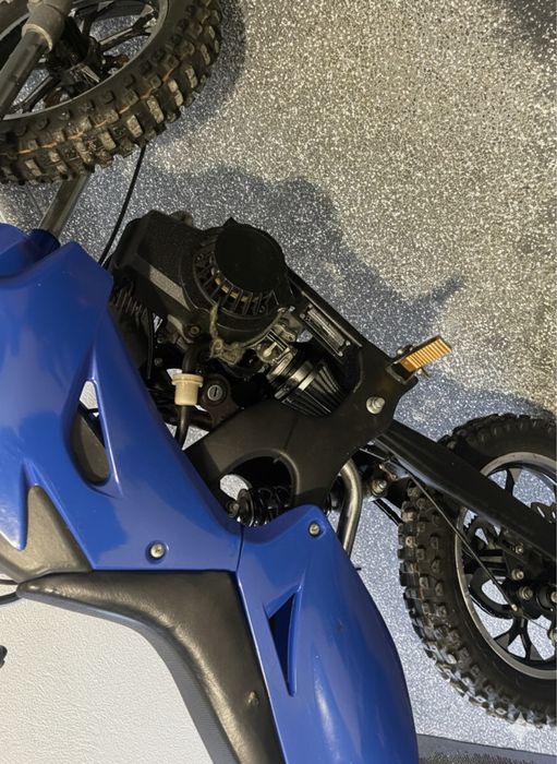 Mini mota estilo pitbike 50cc