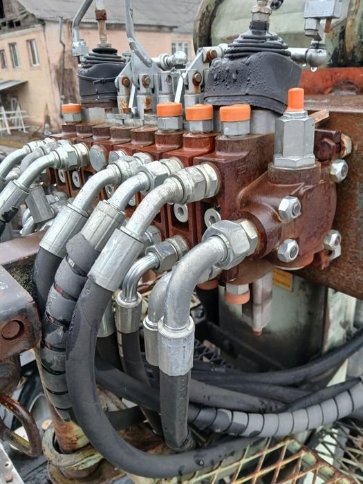 Камаз маніпулятор LOGLIFT 95 лісовоз