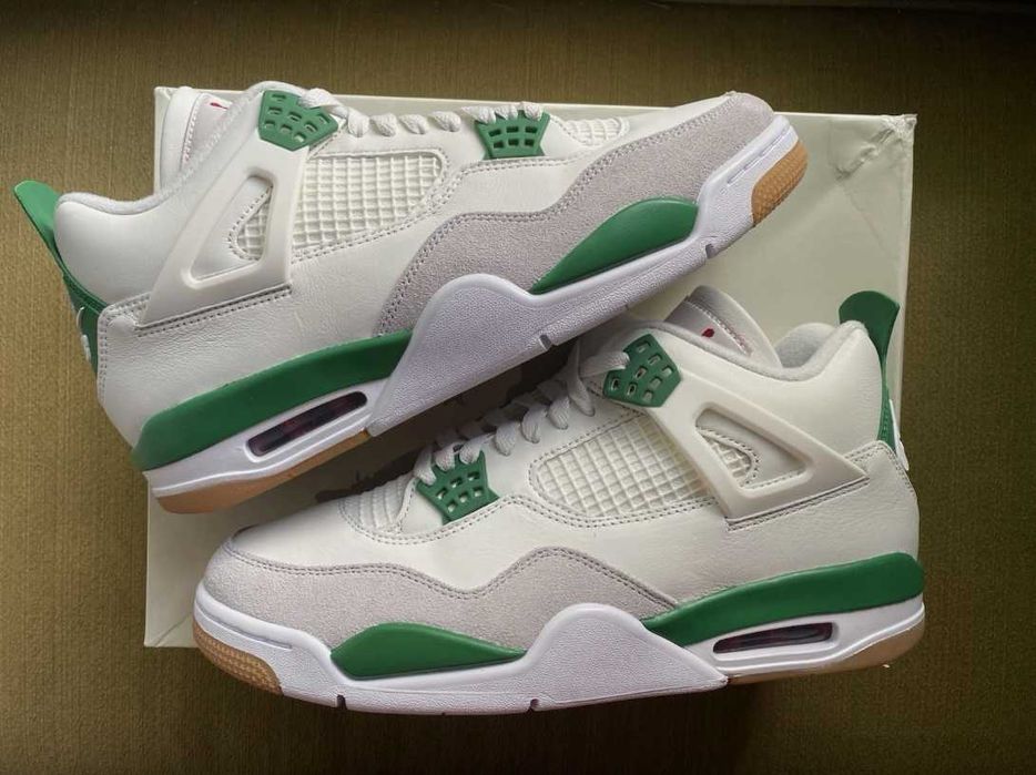 Jordan 4 Retro Pine Green R.41