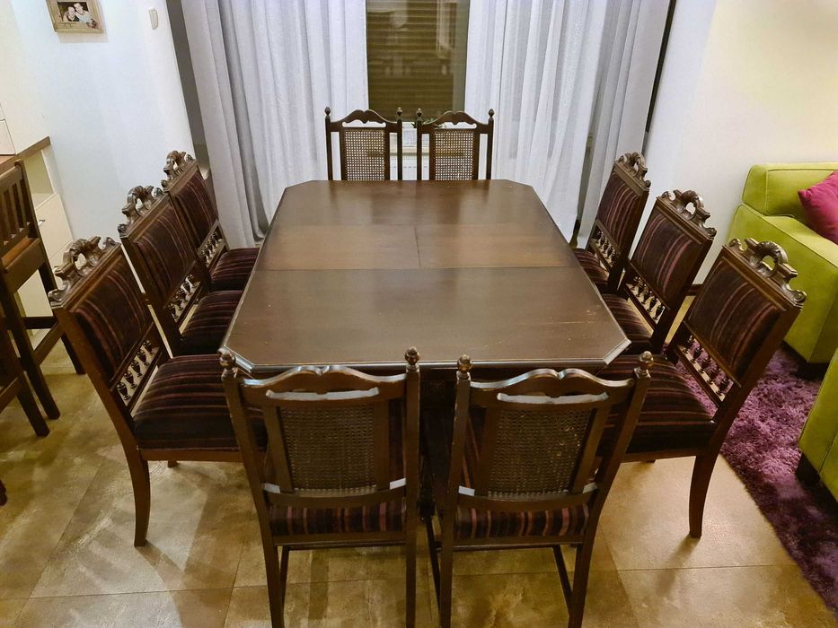 Stół drewnianny 10 krzeseł