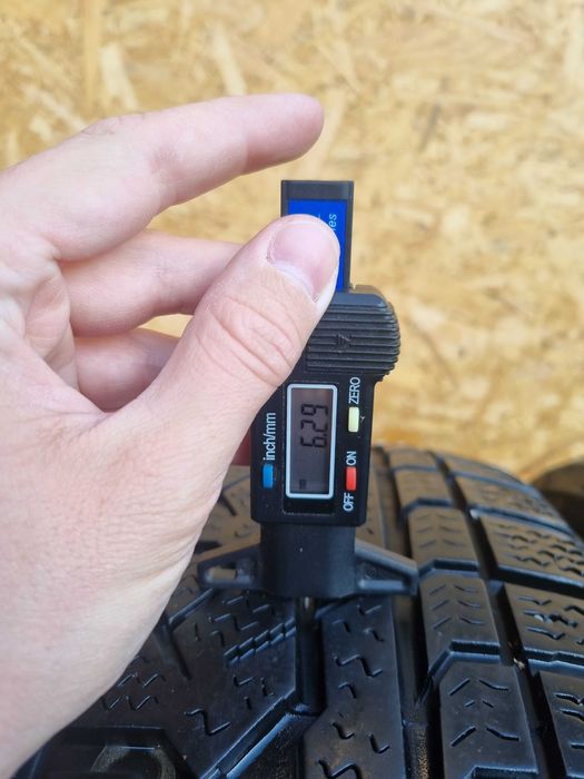 Opony zimowe KUMHO I'zen RV Asymmetric 235/65 R17 108H XL P557