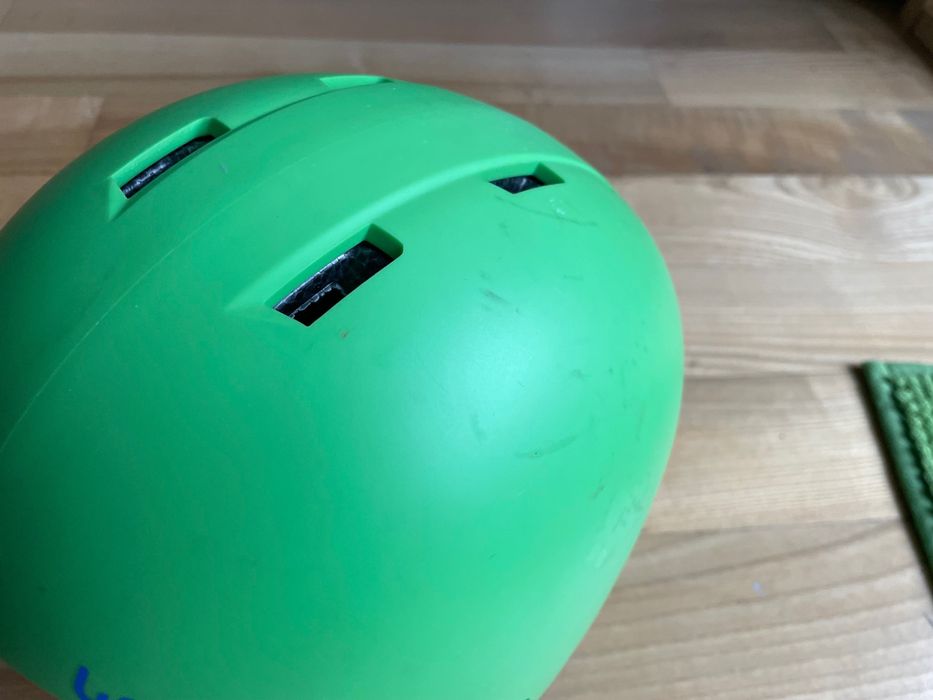 Kask narciarski dzieciecy