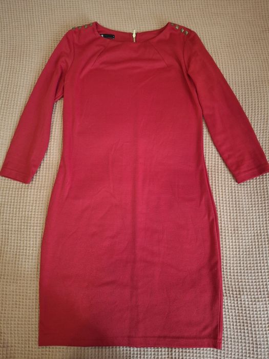Сукня з рукавами р.42-44
