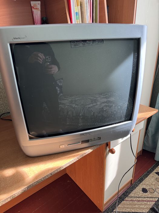 Продам телевізор