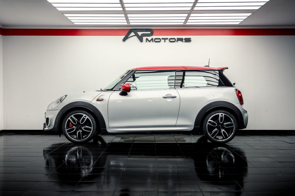 MINI 3 Portas John Cooper Works