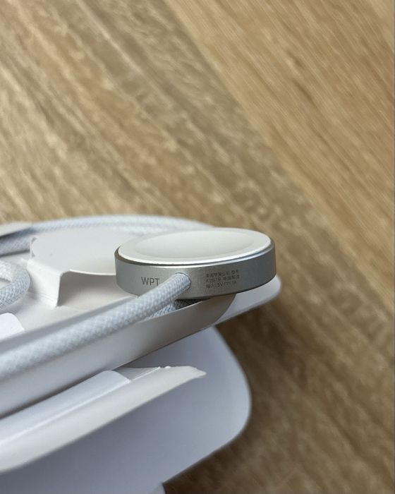Зарядка Оригінал для Apple Watch Type-C Magnetic Fast Charger