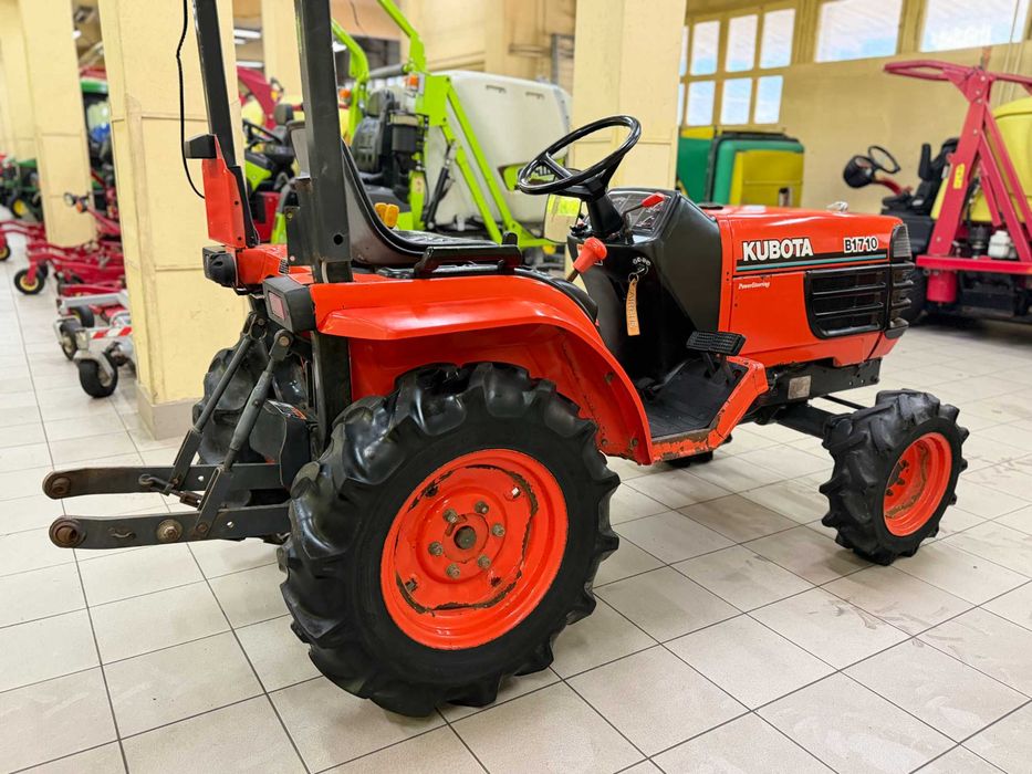 Traktorek Mini traktor Ciągnik Kubota B1710 Wspomaganie kierownicy 848 Motogodzin