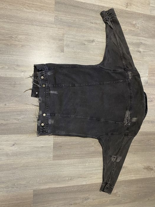 Джинсова курточка zara