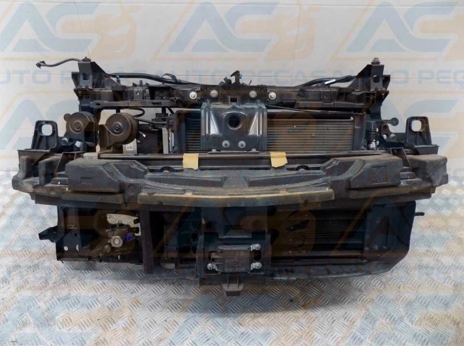 RENAULT CAPTUR II RS-LINE E-TECH Frente Completa 2 0 2 1 - 2 0 2 5