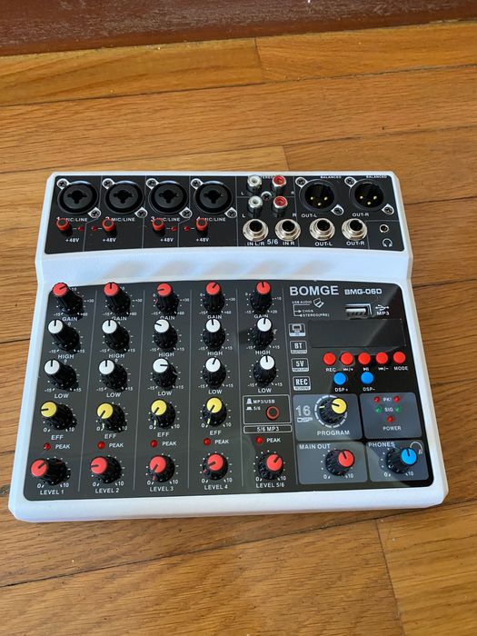 Mesa de mistura Bomge BMG-06D