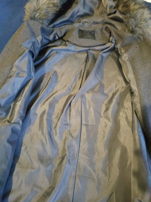 Пальто осіннє жіноче М з дефектами