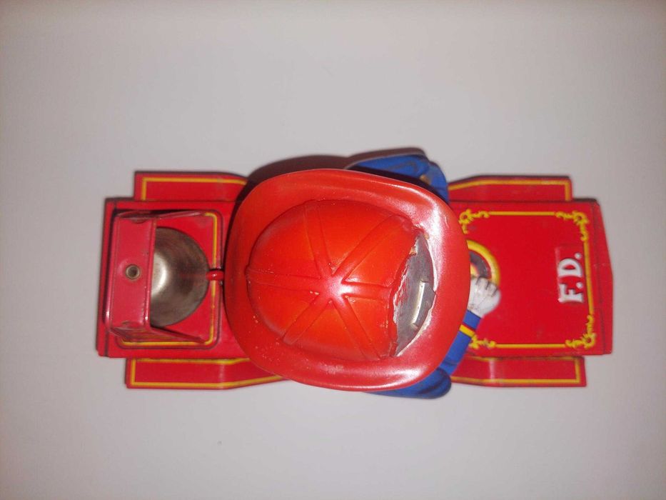 Brinquedo em Lata / Chapa - Carro de Bombeiros a pilhas Masudaya Japan