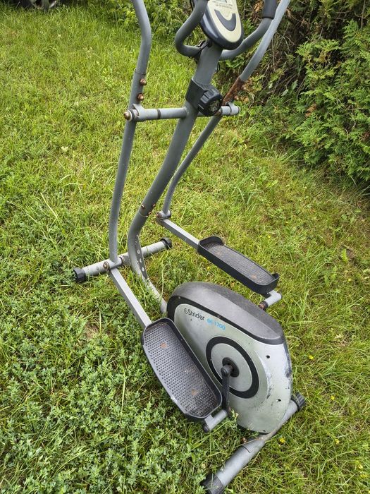 Orbitrek magnetyczny Body Sculpture E-Strider BE-1700 trenażer