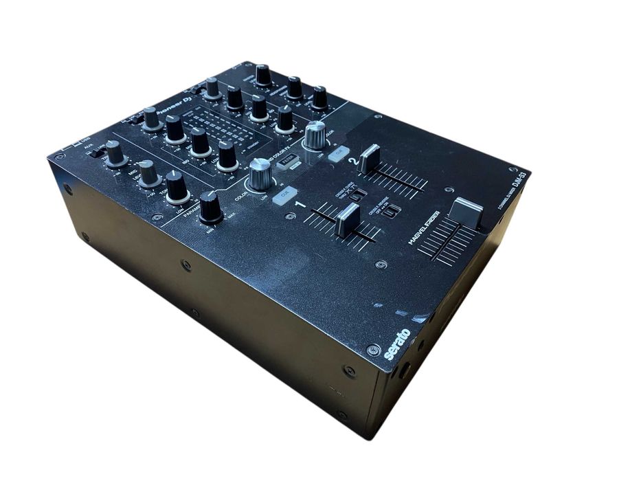 Pioneer DJ DJM S3 – mikser DJ-ski Serato / USB / 2 kanały