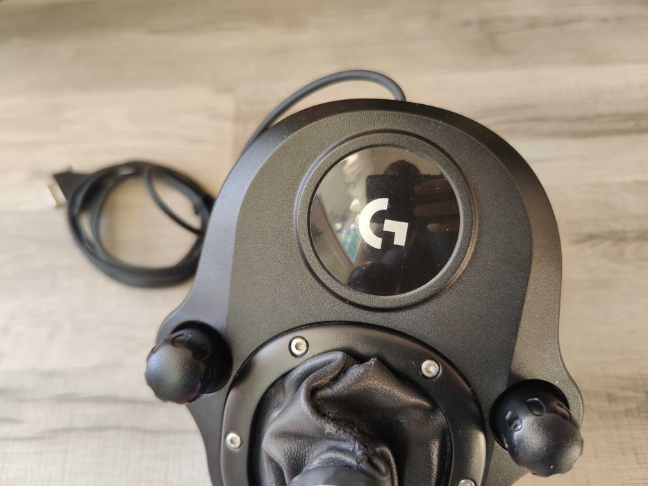 Коробка переключення передач для руля Logitech G Driving Force Shifter