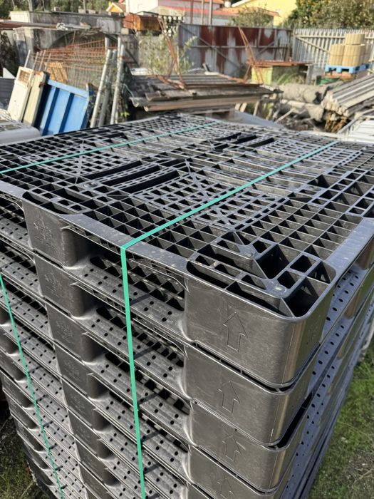 Paletes de Plastico SEMI NOVAS EURO - 1200x800x160mm e OUTRAS