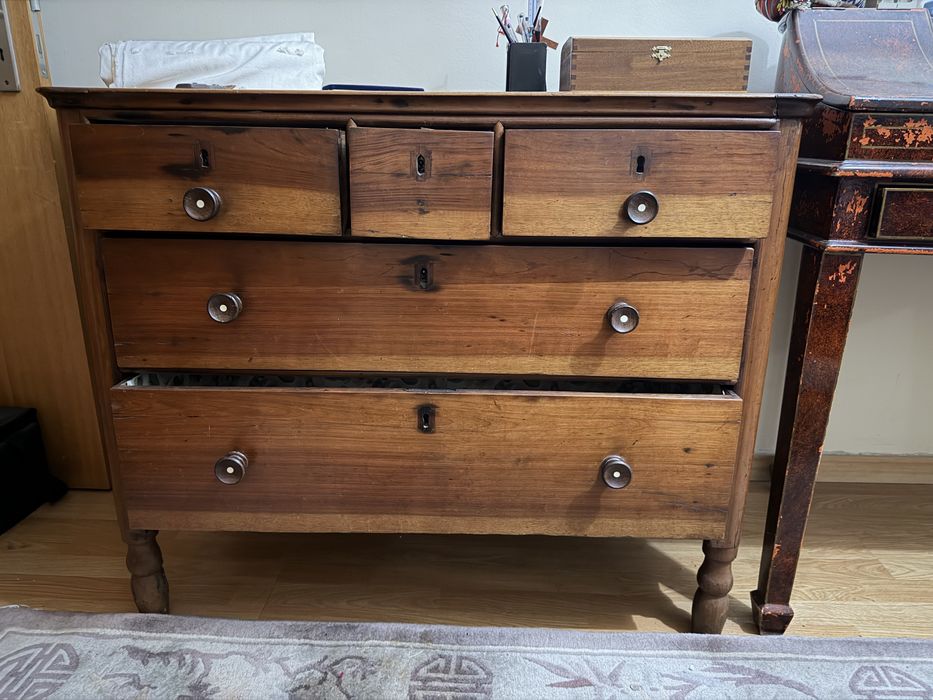 Cómoda com gavetas grandes - Vintage