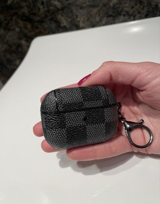 Etui na słuchawki airpods 2