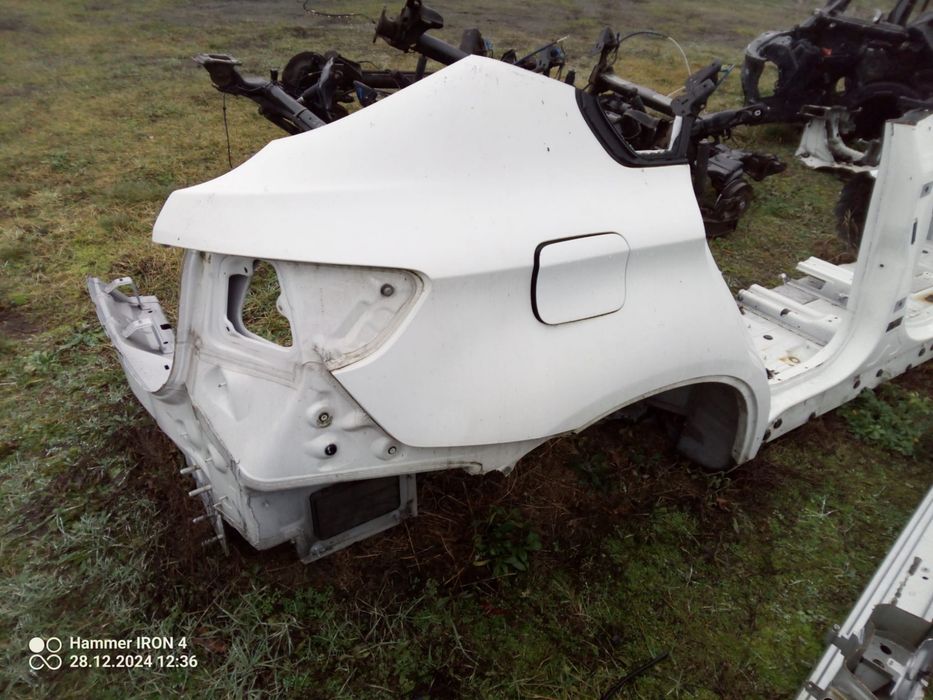 Bmw e71 tylna prawa cwiartka