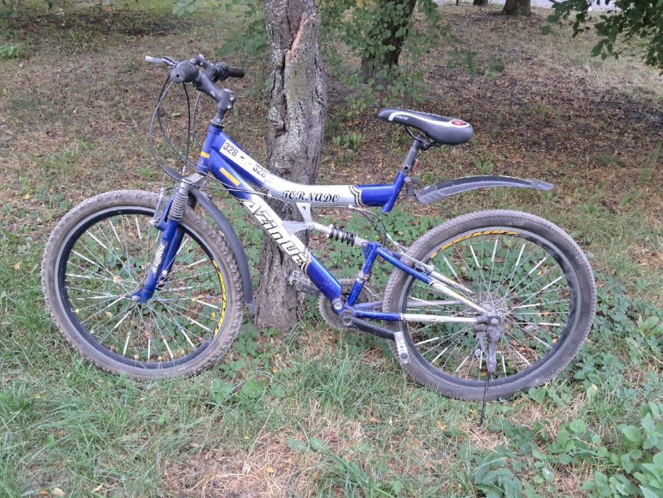 Велосипед AZIMUT