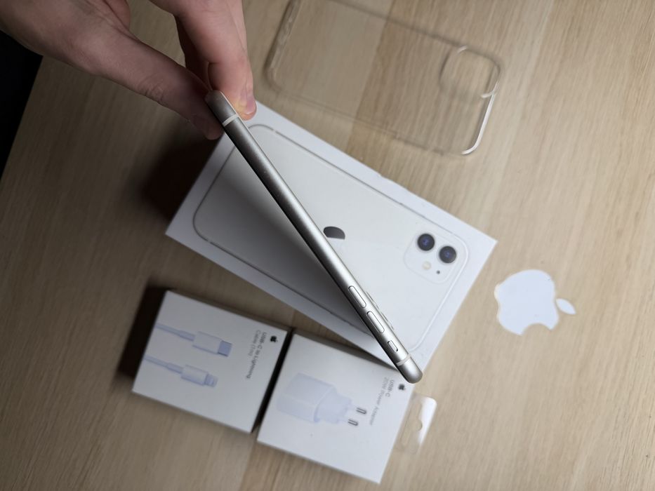 iPhone 11 128gb bialy bateria 100% komplet
