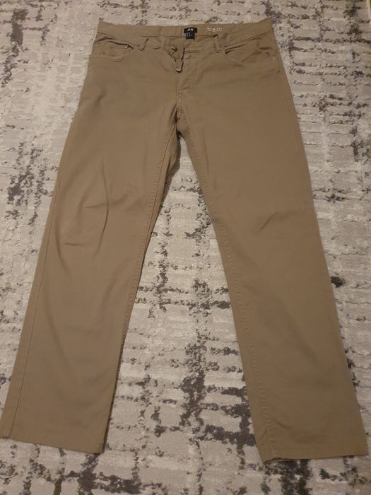 Spodnie męskie..