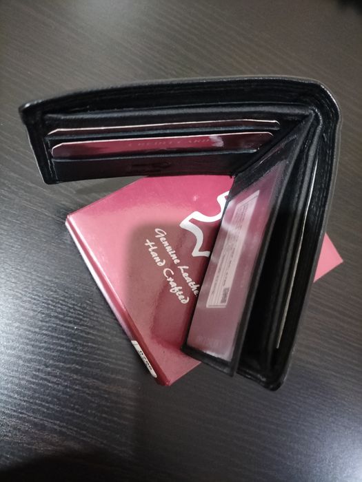 Carteira RFID em pele preta