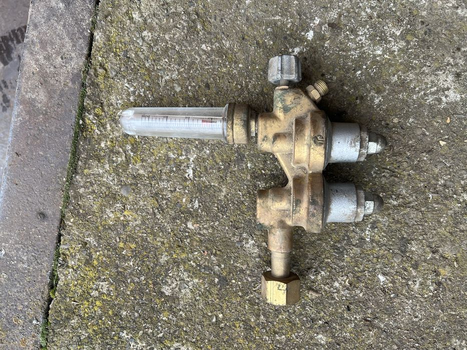 Продам редуктор аргон,пропан