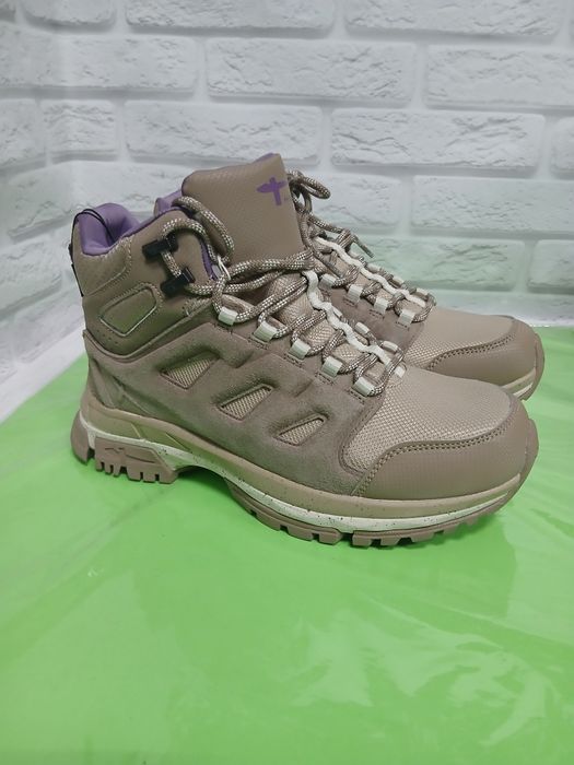 Кросівки жіночі зимові на хутрі Tamaris Gore-tex водонепроникні,  Ориг